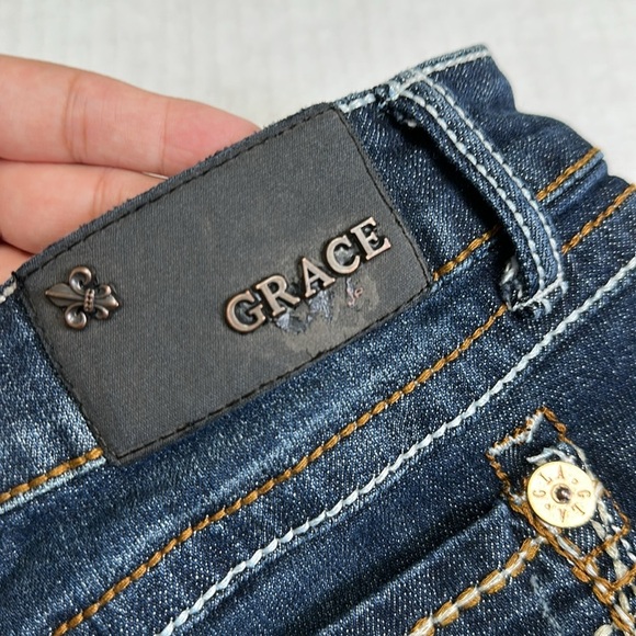 Grace in LA Denim Shorts Women’s Small Distressed Frayed Cutoff Western Style - Picture 10 of 12